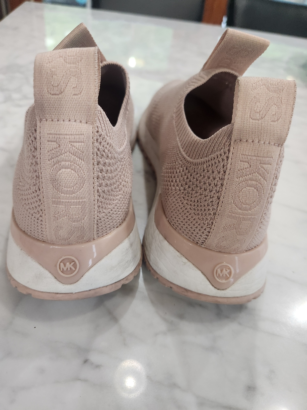 Michael Kors Knit Slip-On Sneakers in Blush Pink and White, LIKE NEW! - Picture 2 of 4